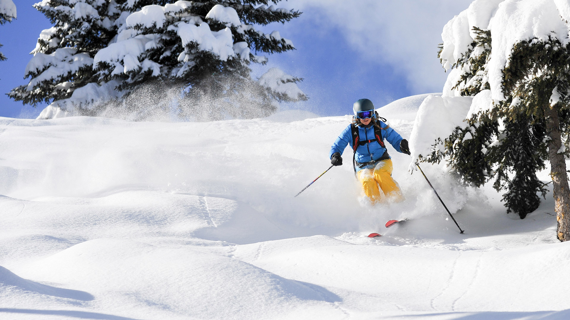 When is the best time to go skiing?