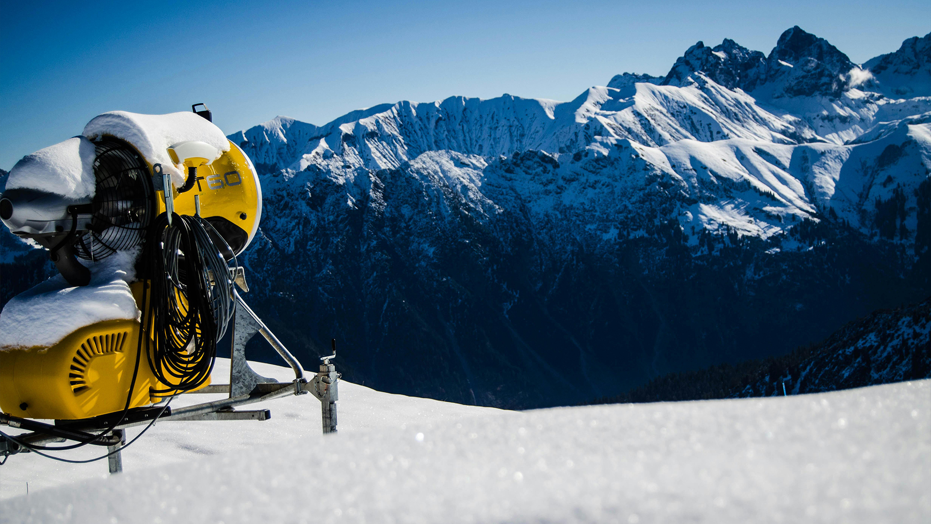A snow cannon